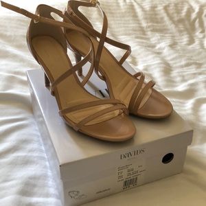 Nude strappy heels NWT